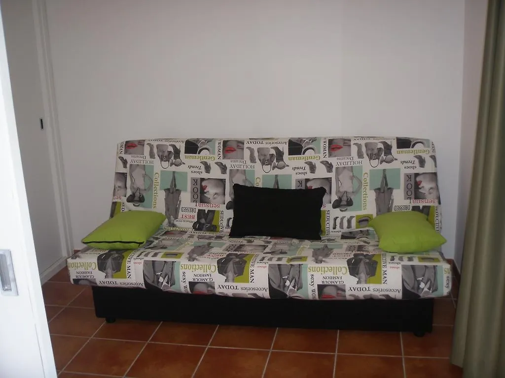Los Pinos Apartament Per 4 Persones Amb Piscina Comunitaria A L'Urbanitzacio Los Pinos 플라티야 다로 0*,  스페인